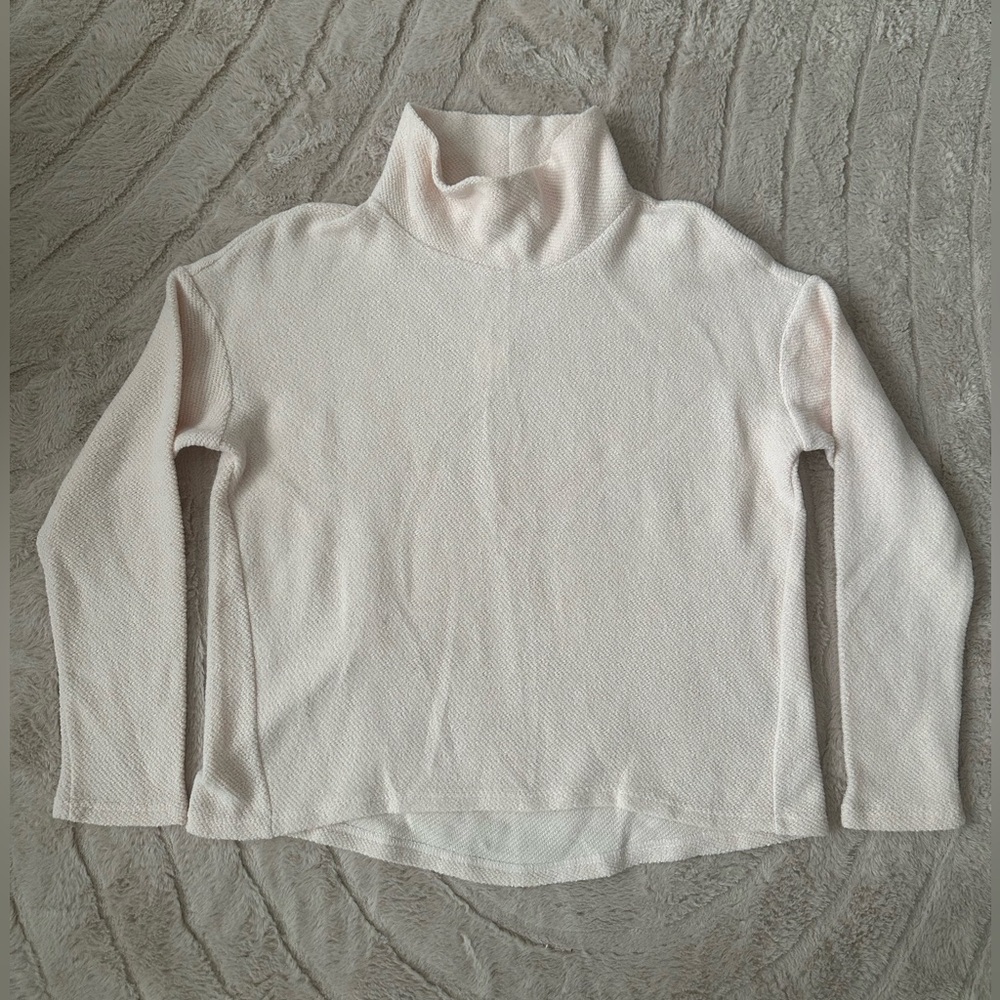 Banana Republic Soft Pink Mock Turtleneck Sweater NWT!